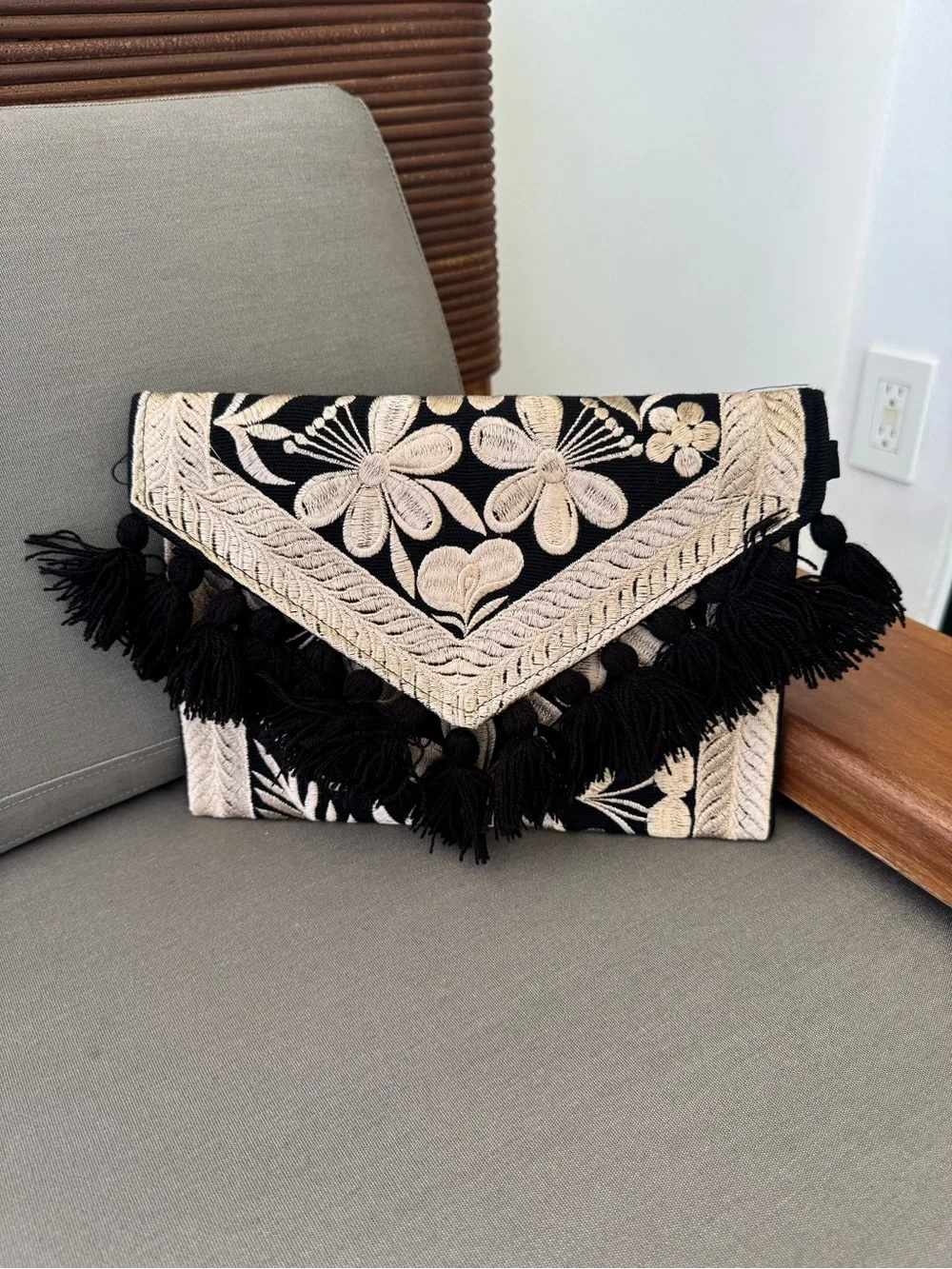 Handmade Mexican Embroidered Clutch Purse | Black & Ivory Tassel Crossbody - Picture 5 of 9